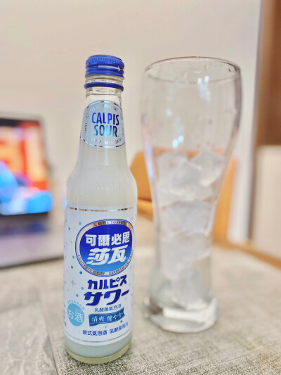 可尔必思起泡酒