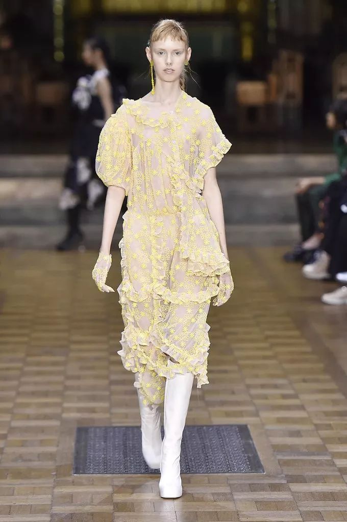 ▲ Simone Rocha 2017 Spring Collection