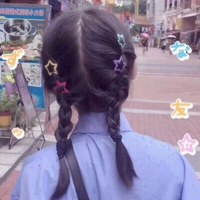 我的心脏脉搏为你跳动为你狂
你说我真的多余不如离开流浪
都怪我 没治愈我的伤