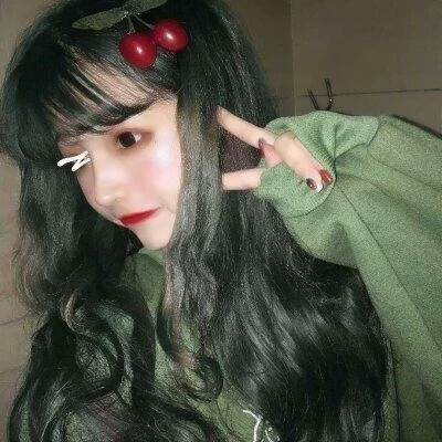 我的心脏脉搏为你跳动为你狂
你说我真的多余不如离开流浪
都怪我 没治愈我的伤