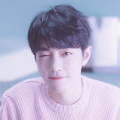 肖战头像by程述。