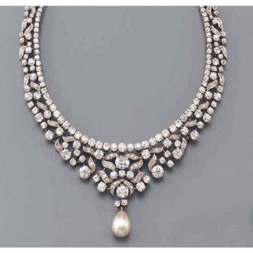 Convertible diamond necklace tiara