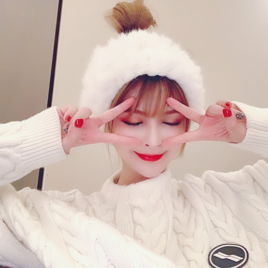 三色堇儿韩系女头
二传注明 喜收藏（禁盗图）