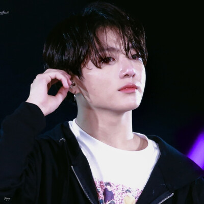 田柾国
@helianthusjk97