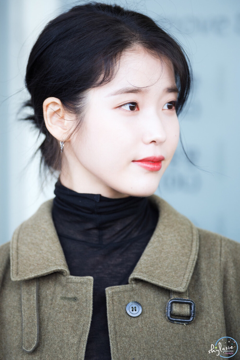 IU