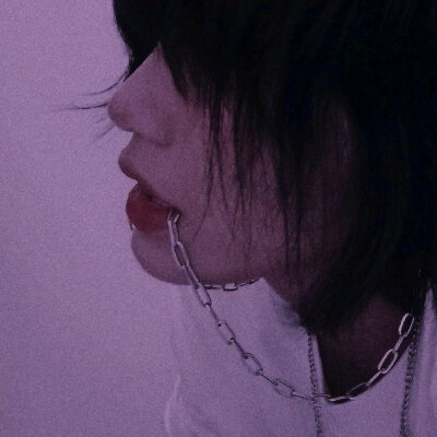 
ʸᵒᵘ ᵃʳᵉ ᵇᵃᶜᵏˡⁱᵗ ʷⁱᵗʰ ᵃˡˡ ᵗʰᵉ ᵍᵒᵒᵈ ᵗʰⁱⁿᵍˢ ⁱⁿ ᵗʰⁱˢ ʷᵒʳˡᵈ.
你逆光而来 配得上这世间所有的好.