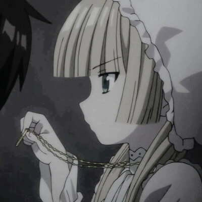 动漫情侣头像
番：GOSICK
原截wb莓里胡