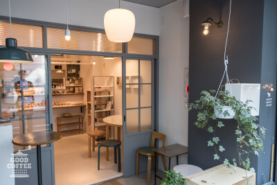 B162 SHOZO COFFEE STORE 北青山店 地址：東京都港区北青山3-10-15