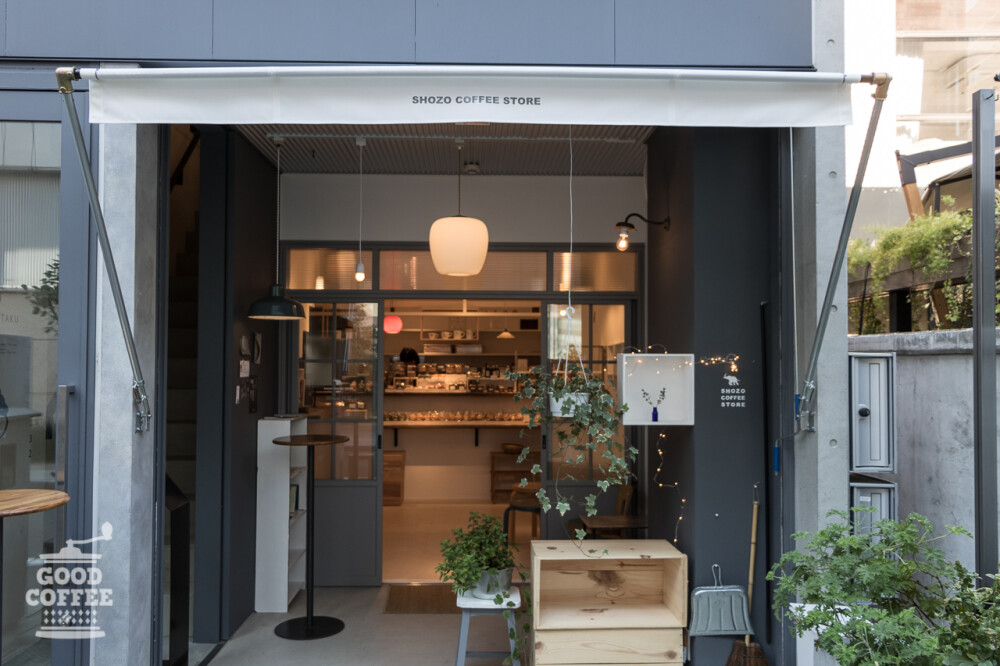 B162 SHOZO COFFEE STORE 北青山店 地址：東京都港区北青山3-10-15