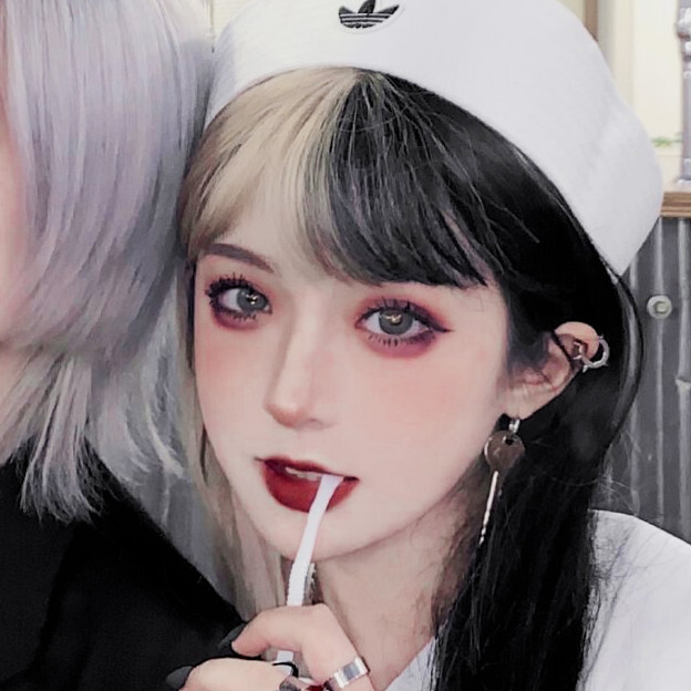 les情侣头像女生头像闺蜜头像侵删赞评论更多所有评论你也来说些什么