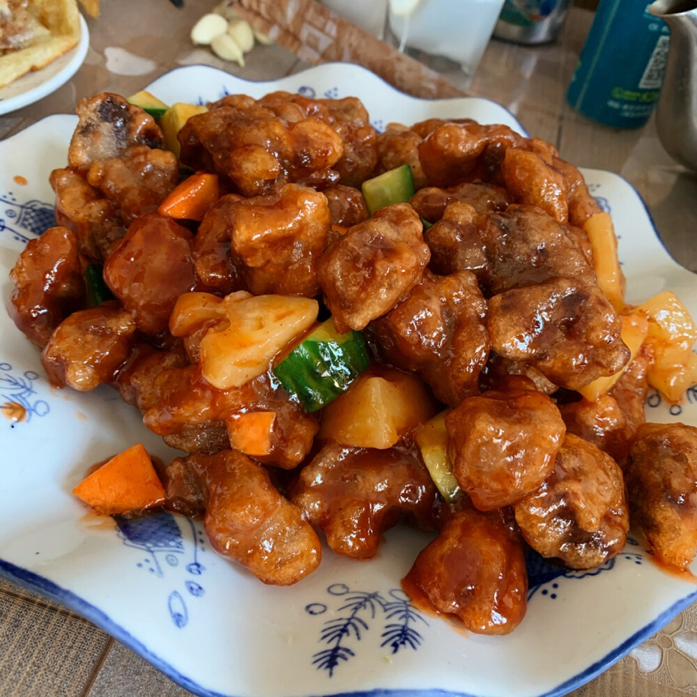 尹家馅饼，菠萝咕咾肉，牛肉丸子，20191207。