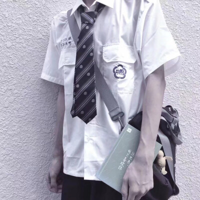 励志成为别人的头像！