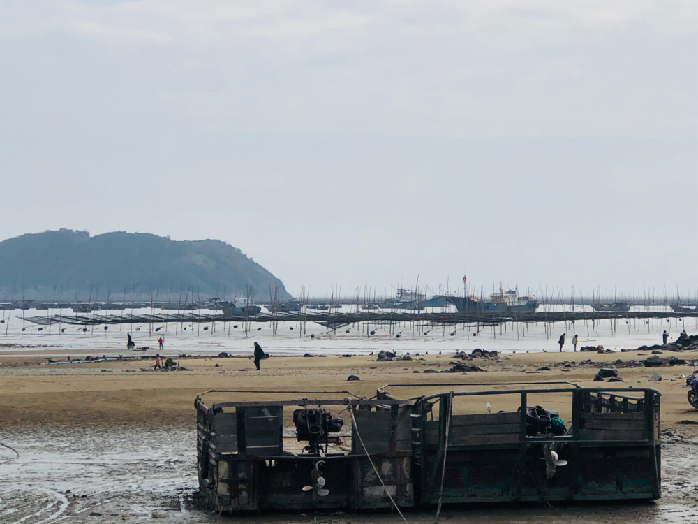 霞浦旅游之小皓，今天是个好天气，蓝天白云，是个出来霞浦浪起来