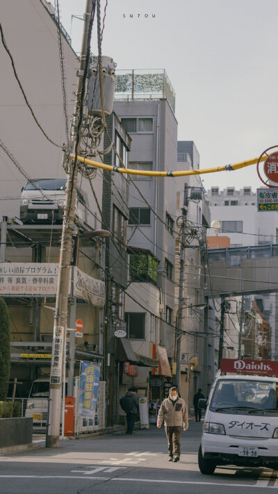 東京平日故事
摄影：@飞天发光酥肉