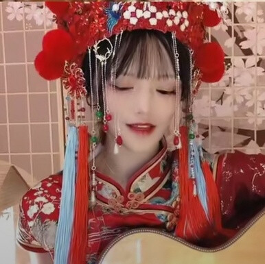 crdy草帽酱这个婆娘太美了