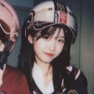 【情头】闺蜜头像 摩托女孩 黑衬衣 胶片风