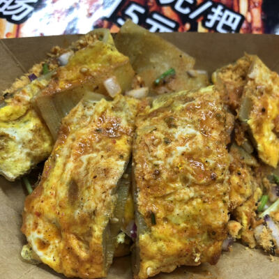 粉烤冷面肉松小贝