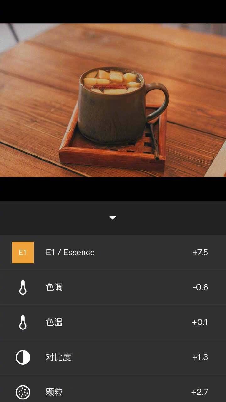 VSCO 日式食物调色参考 食物类最常用的几个滤镜是:【C2】【E1】【A6】【04】
cr. 任然然子 ​​​​