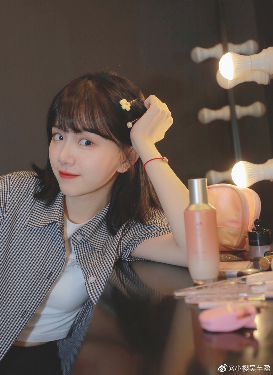 吴芊盈自拍不用注明