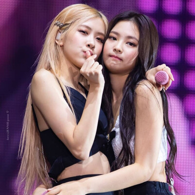 ROSE&JENNIE