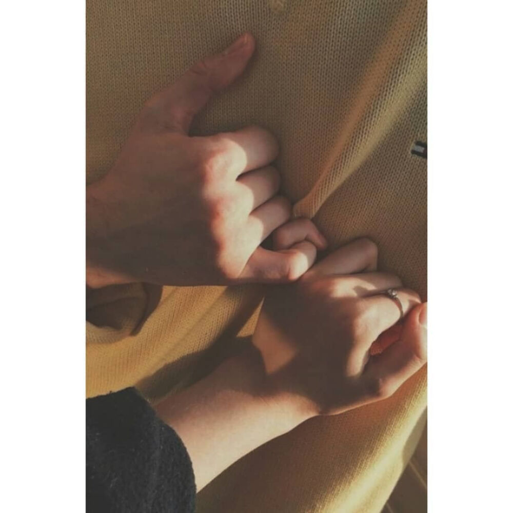 ᴸⁱᵛᵉ ᵃ ᵍᵒᵒᵈ ˡⁱᶠᵉ ᵐᵉᵉᵗ ˢˡᵒʷˡʸ
（好好生活 慢慢相遇）