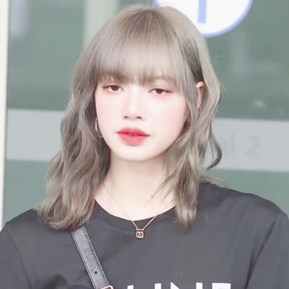 BLACKPINK LISA 头像