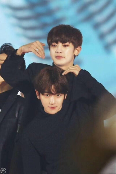 CHANBAEK IS REAL