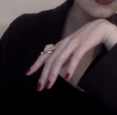 女头
二传注明堆糖 诗梦瑶