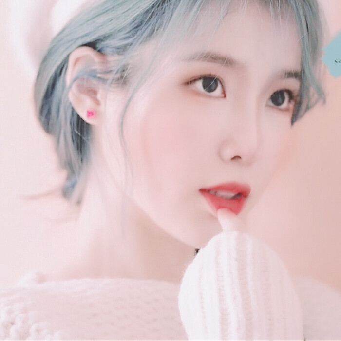 IU
原截唐佳妤