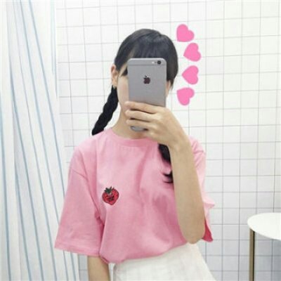 Look at the stars, look how they shine for you.
空中繁星，皆是为你闪烁。