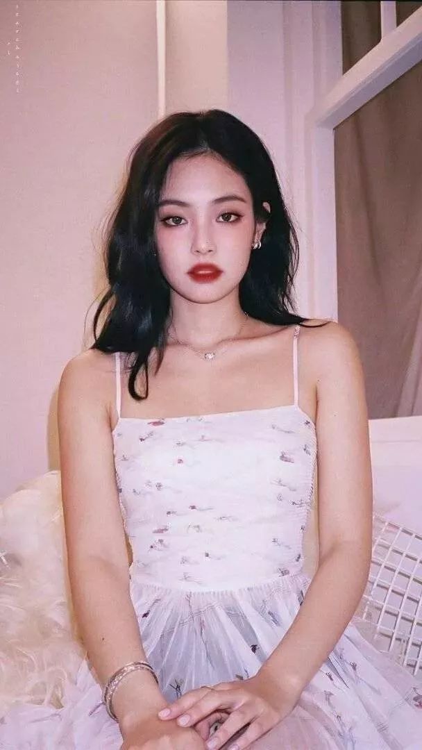 人间香奈儿jennie金智妮