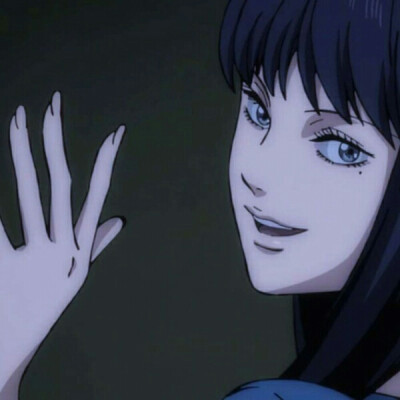 女头
美丽的富江川上
星河滚烫，烫死人间理想