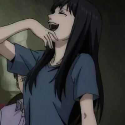 女头
美丽的富江川上
星河滚烫，烫死人间理想