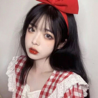 女头
皓月清凉你是人间曙光