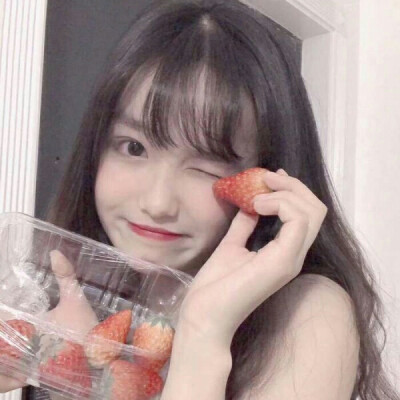 女头
我爱你胜过爱我自己.