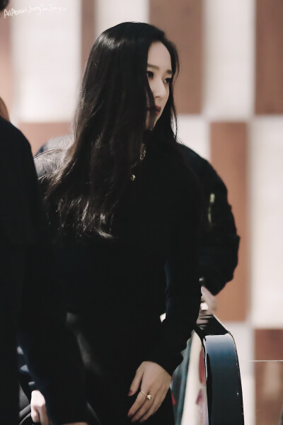 郑秀晶 Krystal cr：AllAboutJungSooJung