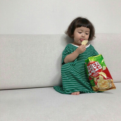 可爱小孩