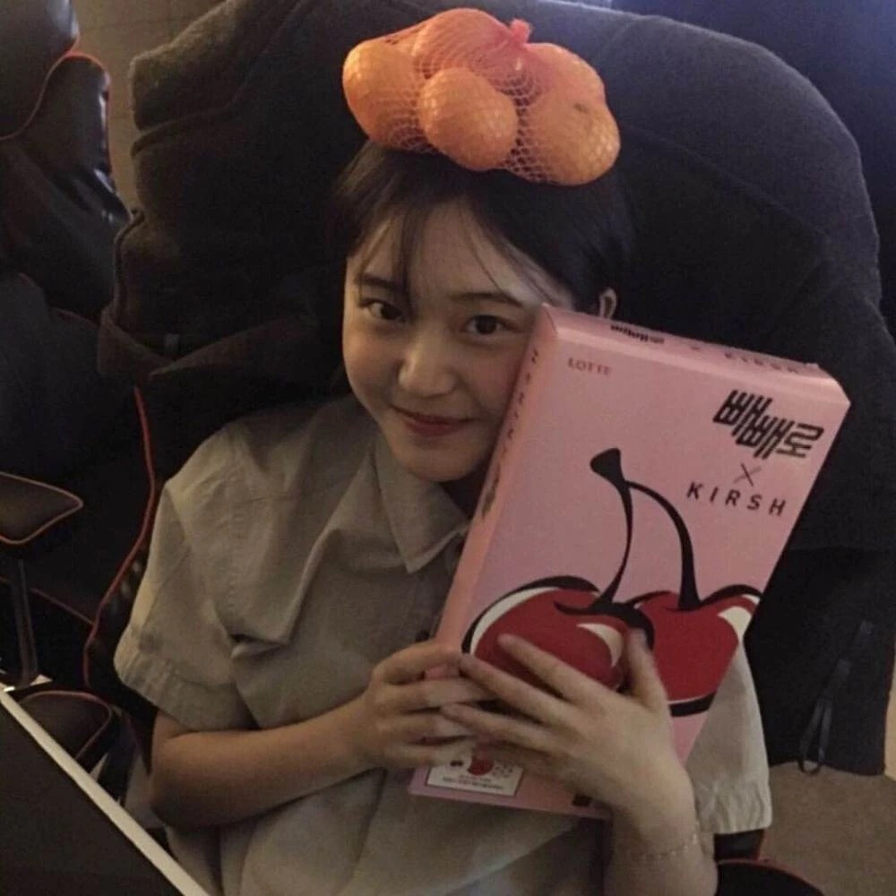 头像女
微博@饭好了