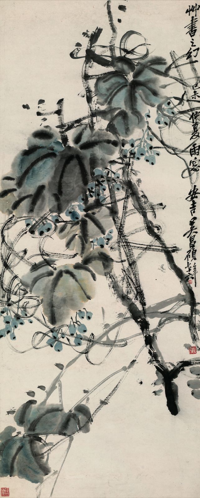 吴昌硕《葡萄》，纸本设色，114×46.7cm，1919年，浙江省博物馆藏。画家以草书写葡萄。
