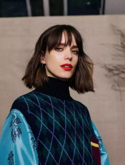 斯塔西马汀Stacy Martin ，女神呐٩(๑òωó๑)۶