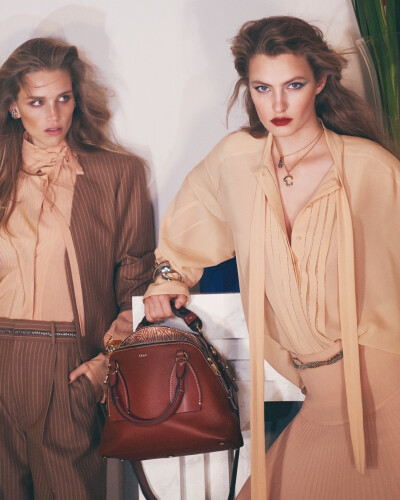 Chloé Spring/Summer 2020   
 Photography:  David Sims
 Model: Rebecca Longendyke, Felice Noordhoof, Mona Tougaard
 Styling: Camille Bidault-Waddington
 Make-Up: Lucia Pieroni
 Hair: Duffy
 Manicure: A…