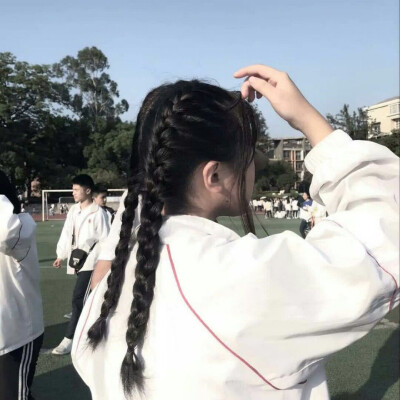 女头