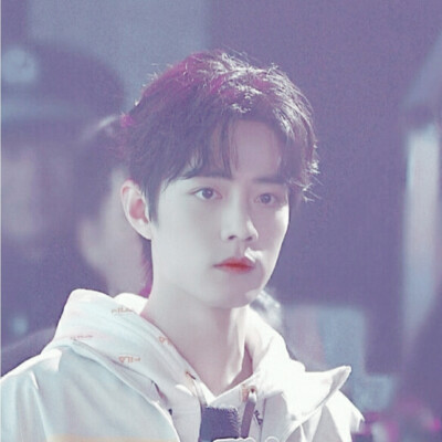 肖战头像by程述。