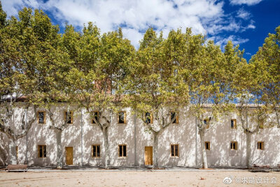 La Remunta军营翻新，巴塞罗那 / Ravetllat arquitectura。#求是爱设计#