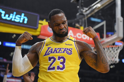 LeBron James 勒布朗·詹姆斯