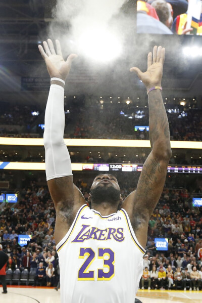 LeBron James 勒布朗·詹姆斯