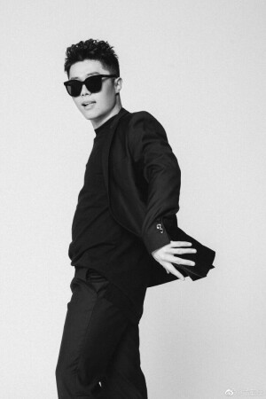 周九良 [中]   德云社  小先生/啾啾良…