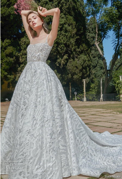 以幸福为主题：Tony Ward La Mariée 2020'Felicity' 秋冬婚纱系列