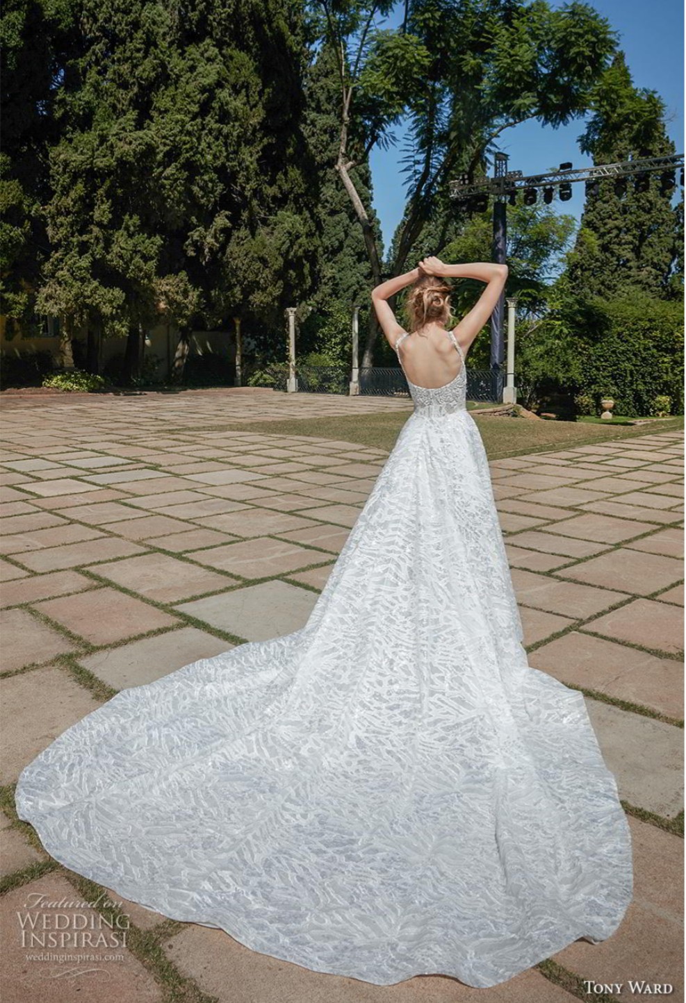 以幸福为主题：Tony Ward La Mariée 2020'Felicity' 秋冬婚纱系列