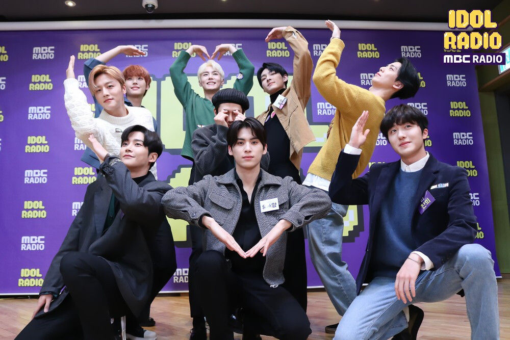 SF9